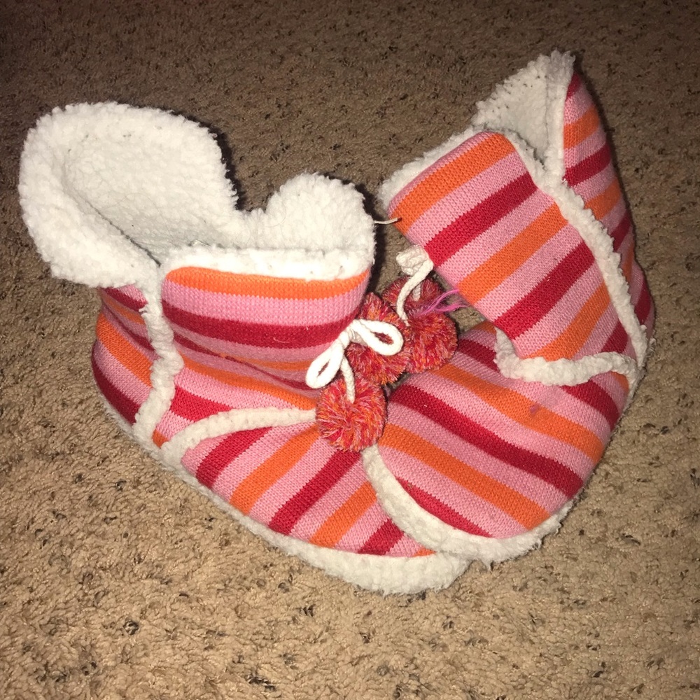 Fuzzy Boots Slippers Candy Cane Sherpa Size 8
